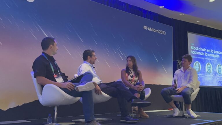 Carlos Miguel, Leandro Guini, Alejandra Rodriguez y Leo Elduayen