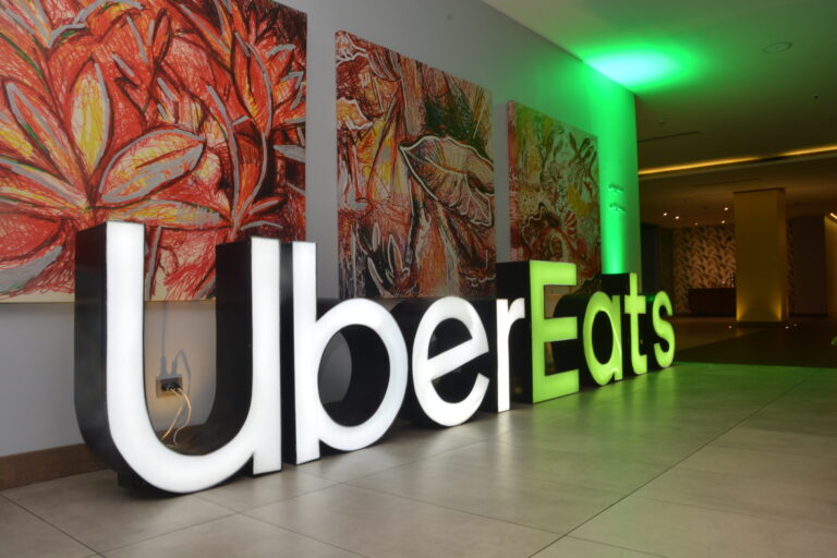 Uber Eats Mix1