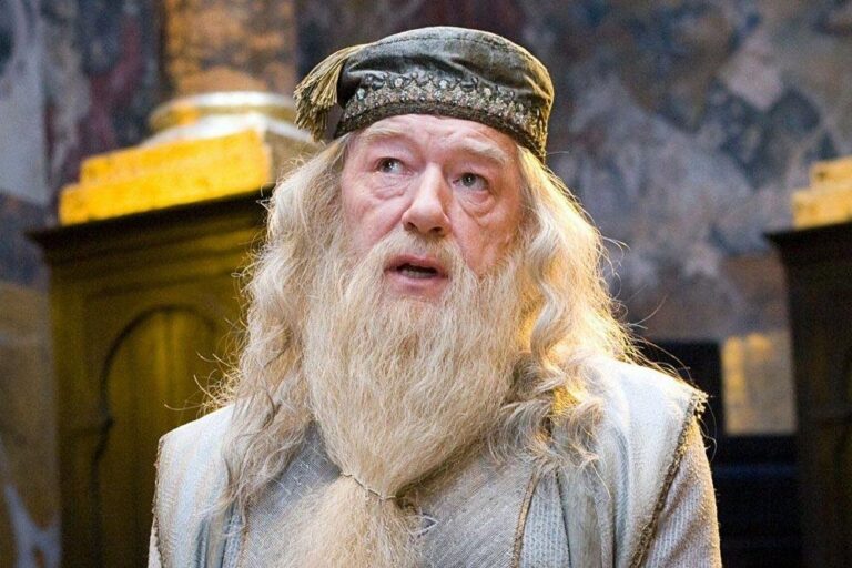 dumbledore-de-harry-potter-era-en-realidad-un-gran-villano-conoce-sus-10-grandes-crimenes-large-uhp103iYMV