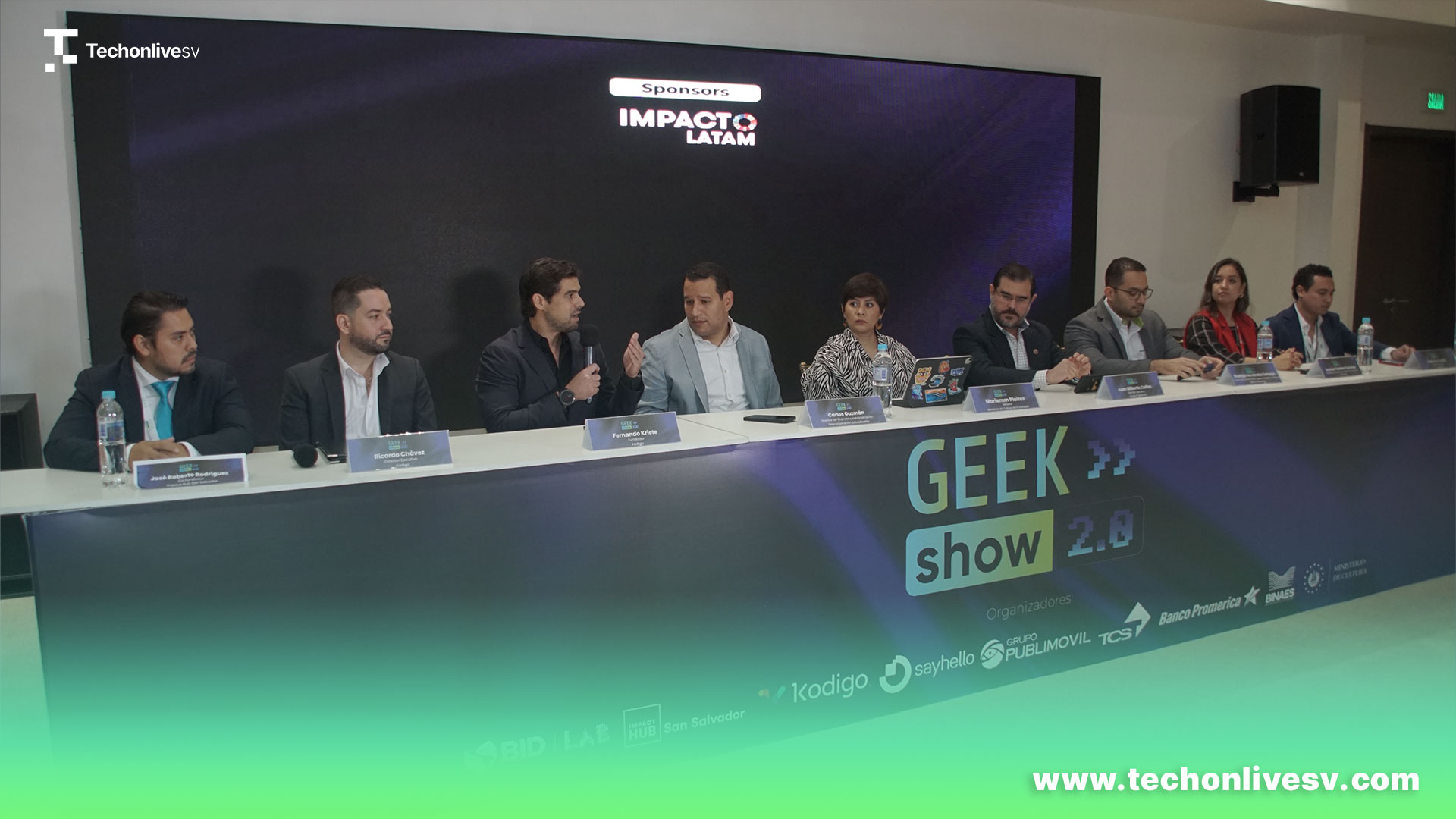 Geekshow 2.0: Tecnología + Creatividad + talento