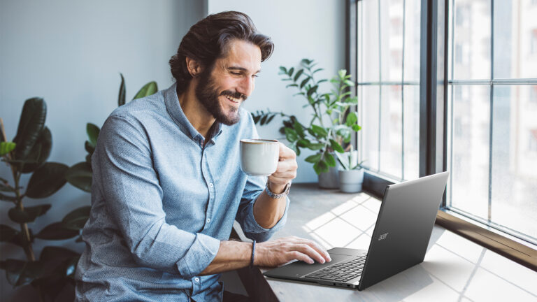 Chromebook Plus Enterprise 515_LS02