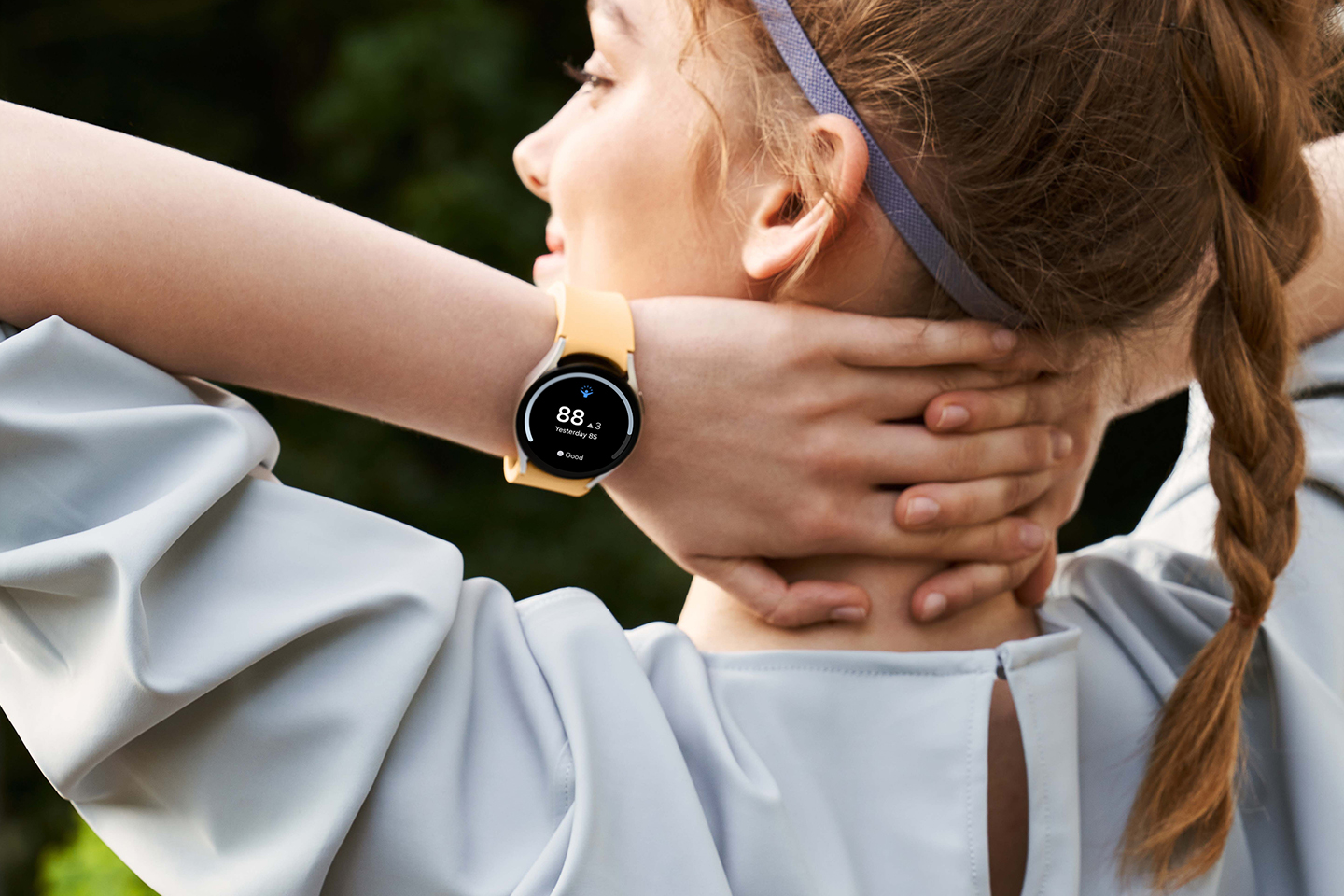 Samsung Electronics mejora sus populares funciones relativas al bienestar físico y emocional con recursos de Inteligencia Artificial que te ofrece el Galaxy Watch, con apoyo de Samsung Health. Así se abren nuevas posibilidades con experiencias optimizadas y conectadas a favor de una mayor personalización e inteligencia