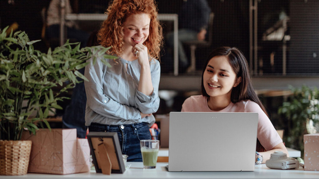 Swift_Go_Intel_lifestyle