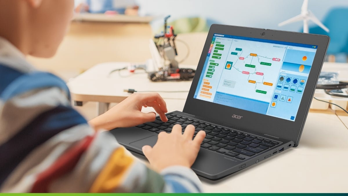 children-are-interacting-more-with-computers