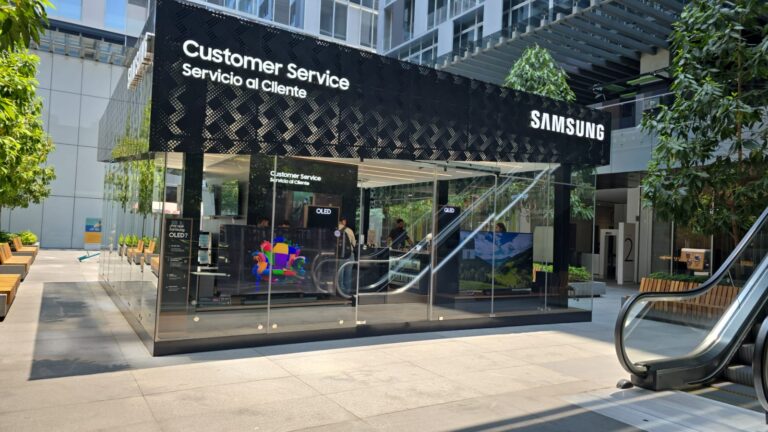 Samsung Smart Centers