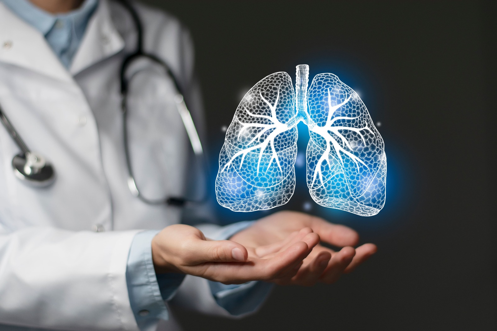 AstraZeneca lanza nueva opción terapéutica en cáncer de pulmón