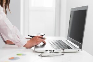 Windows 10 sigue dominando