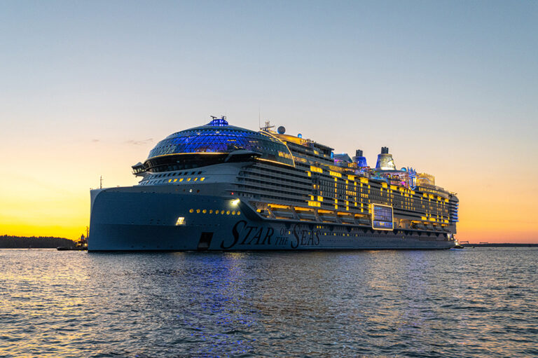 Samsung equipa el crucero más grande del mundo